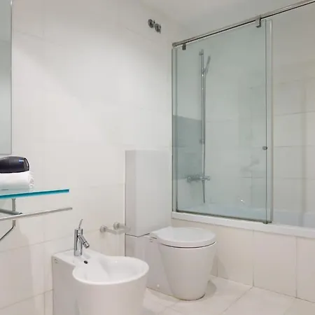 3bedroom Duplex With Balcony In Plaza Cataluna Apartamento *