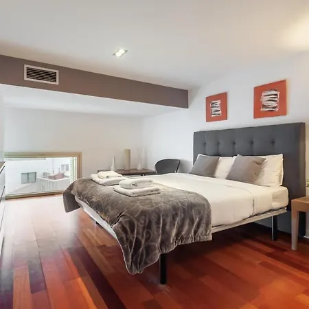 3bedroom Duplex With Balcony In Plaza Cataluna Apartamento Barcelona